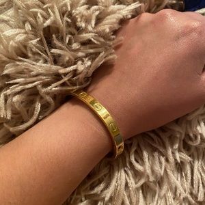 Cartier love Bracelet